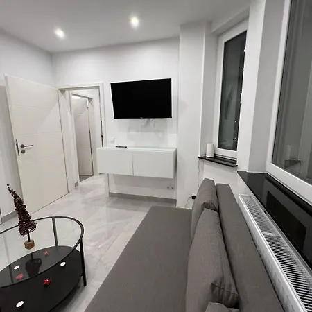 Stadion Naehe Koeln Bayer Stadion Apartment